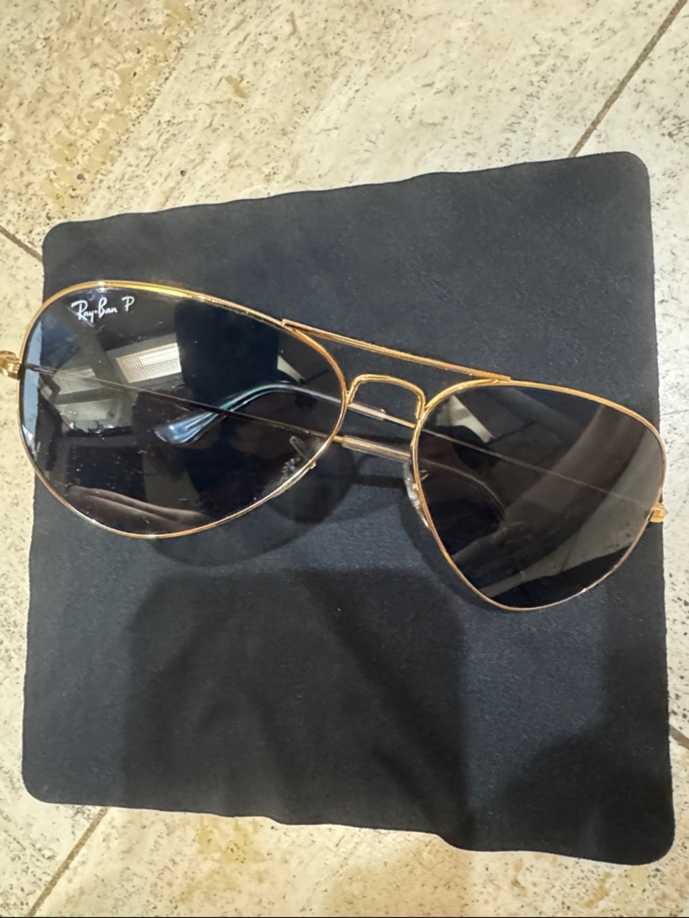 Ray-Ban Aviator Polarized Sunglasses in Gold with Dark Lenses
